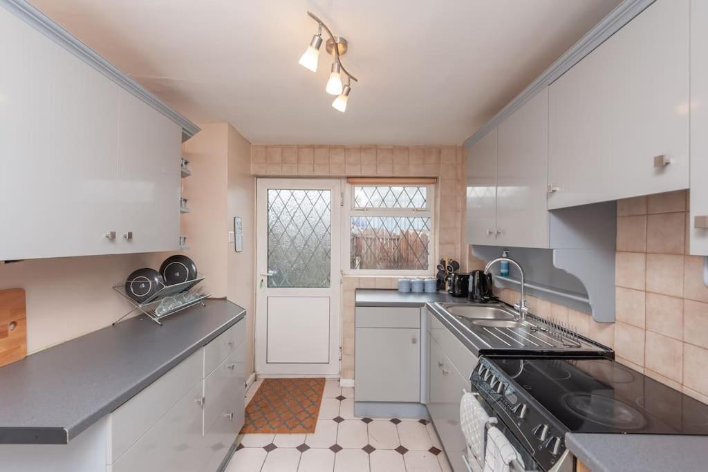 Leed City Centre - Armley Wortley 리즈 외부 사진