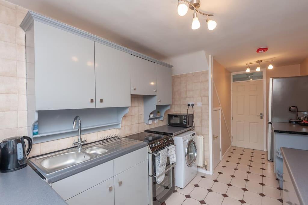 Leed City Centre - Armley Wortley 리즈 외부 사진